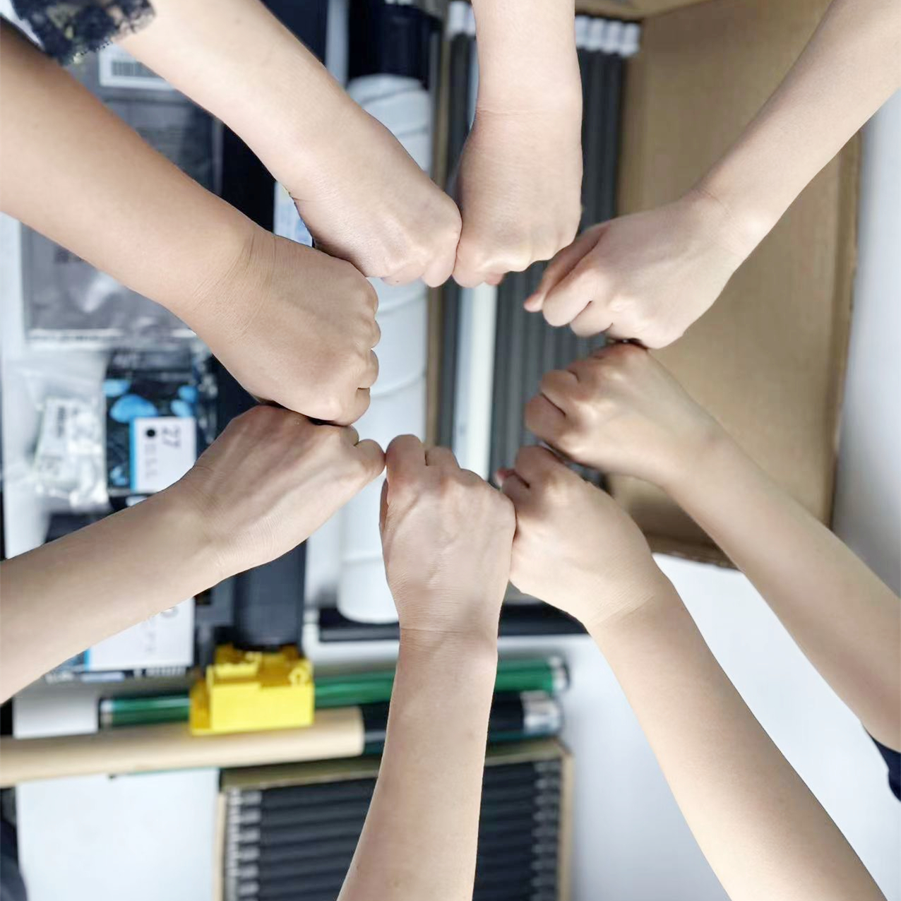 ଉତ୍ସର୍ଗୀକୃତ ଭାବରେ ସେବା କରିବା ଏବଂ ଗ୍ରାହକମାନଙ୍କ ପାଇଁ ସର୍ବାଧିକ ମୂଲ୍ୟ ଜିତିବା ଜାରି ରଖିବା।